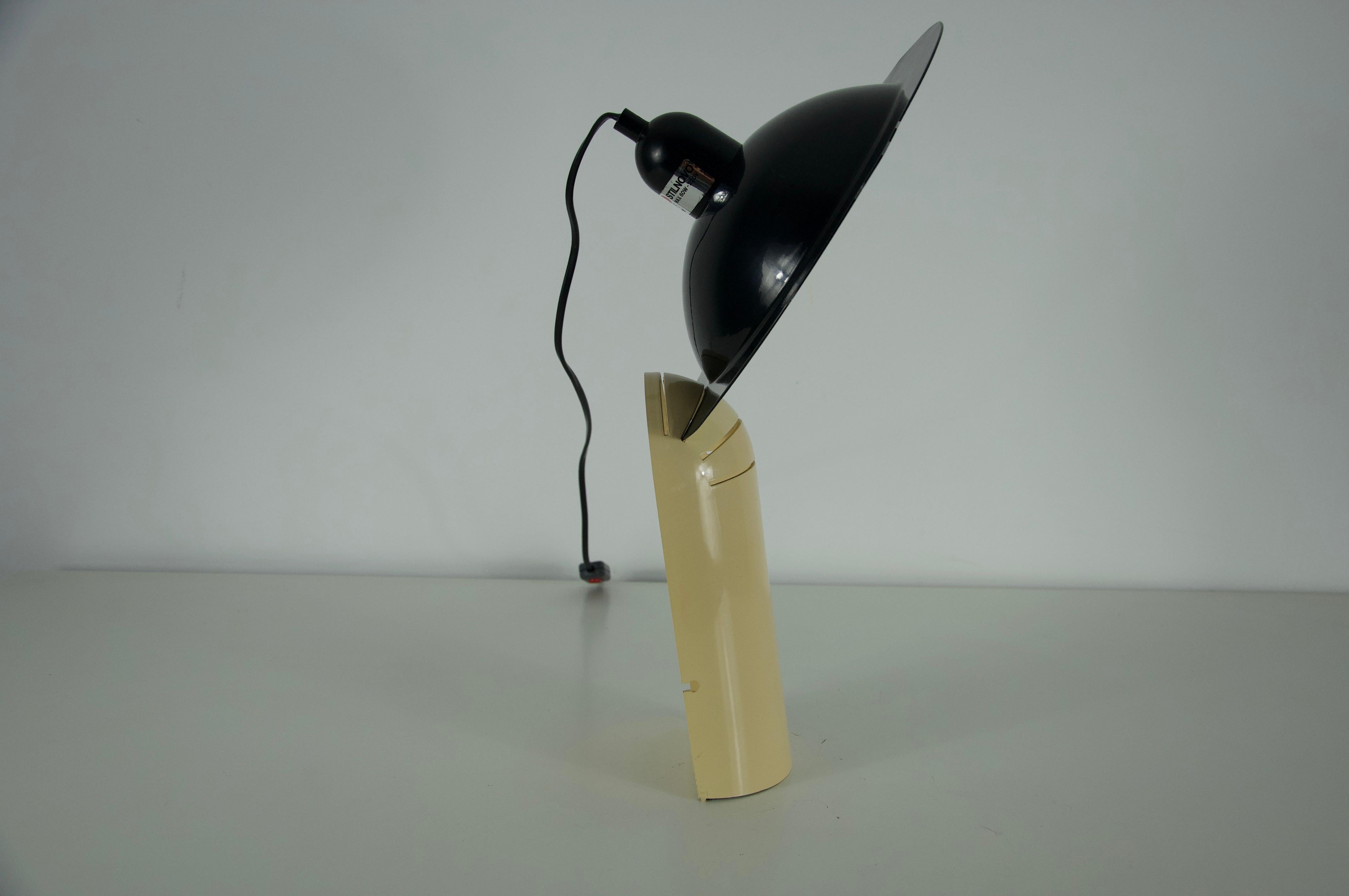 Tisch- oder Wandleuchte 