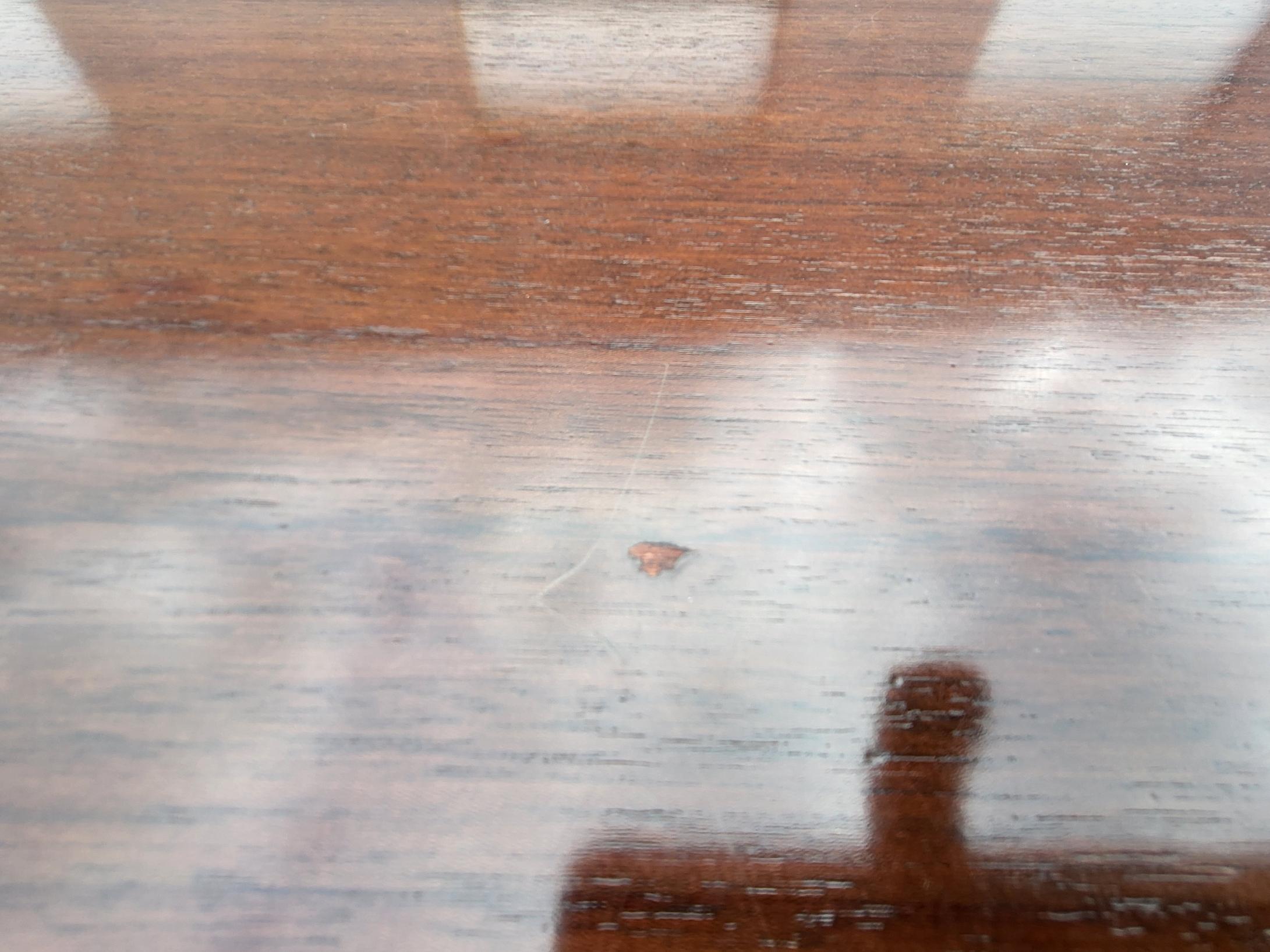 Moderne Table ou bureau Mim Roma en bois de palissandre et placage Italie vers 1980 en vente