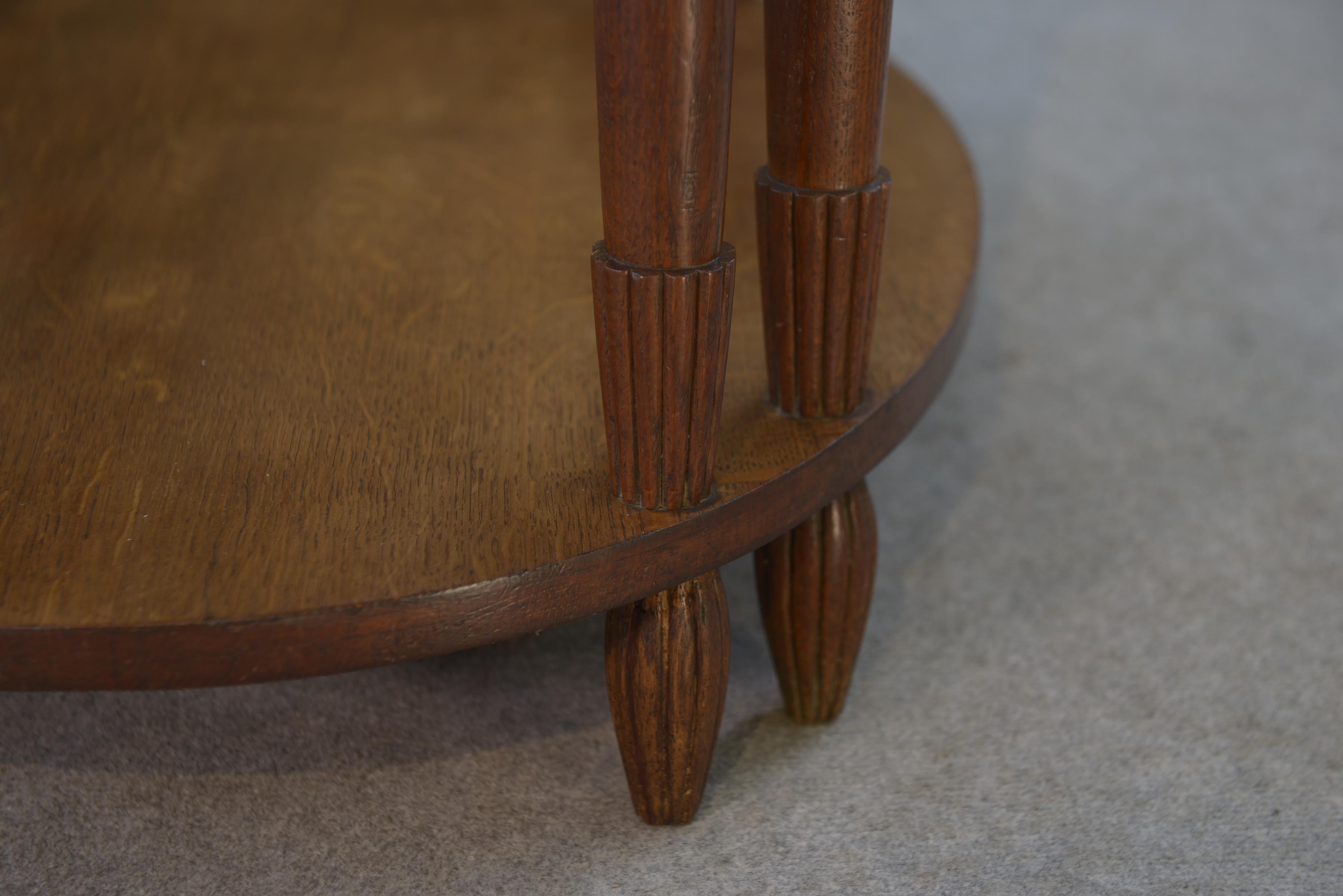 Table ovale en chêne massif art déco 1930 In Good Condition For Sale In TOURCOING, FR