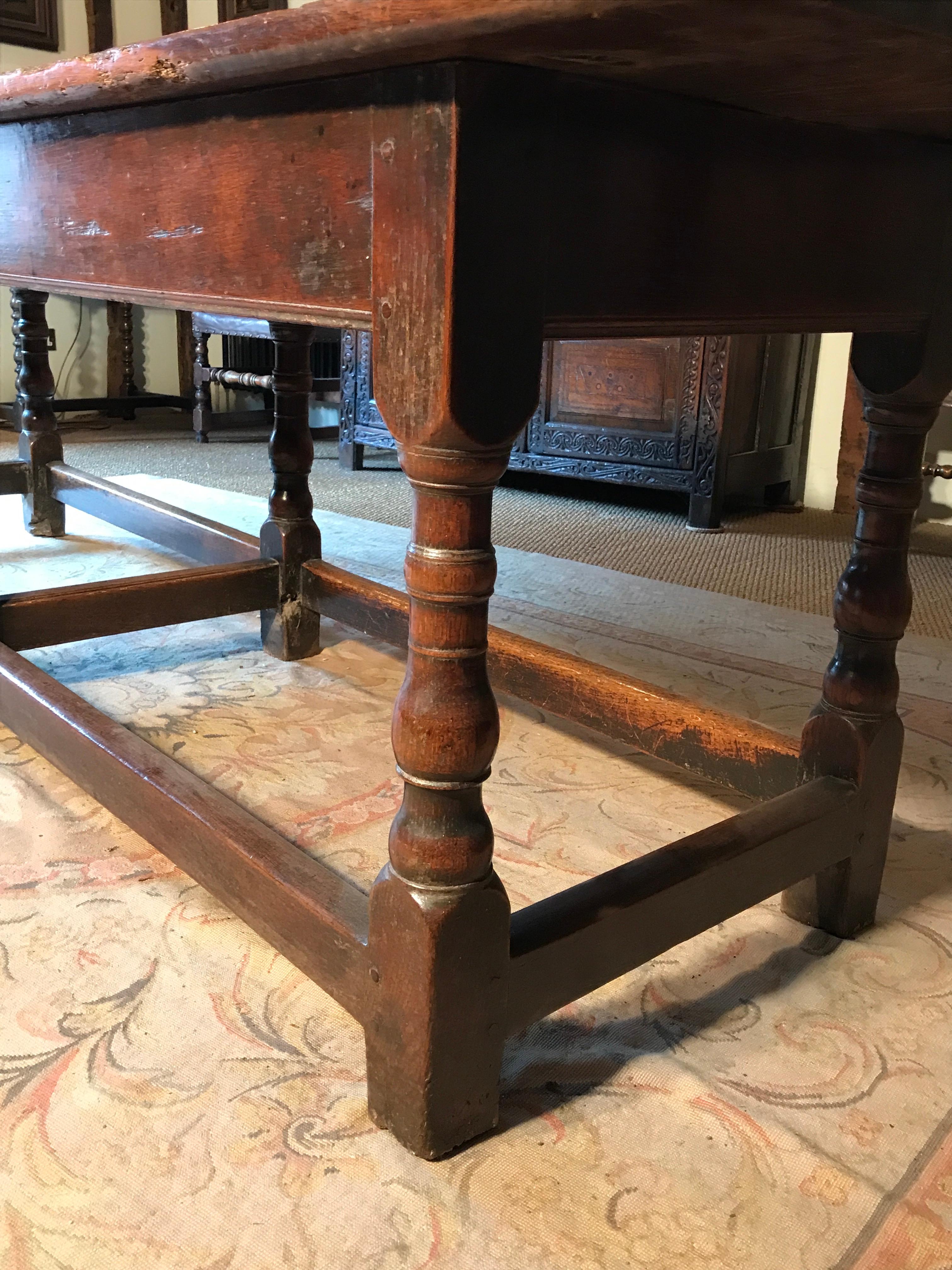 English Table Refectory Reversible Top Patinated & Unpatinated Oak 6 Turned Legs For Sale