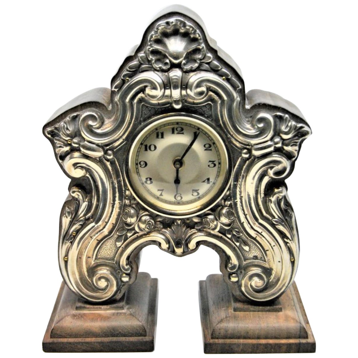 Table regulator clock in rosewood with silver applications