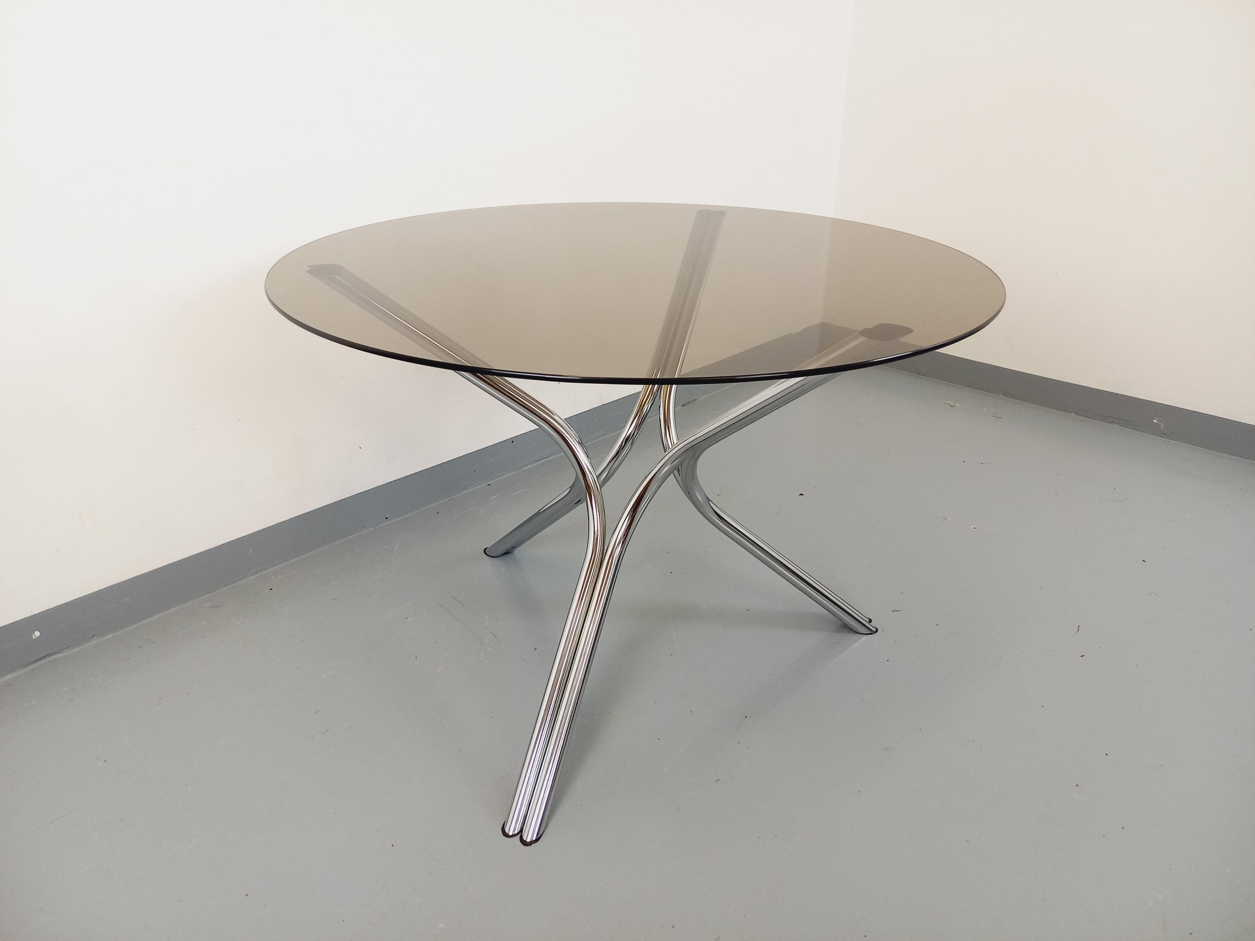 Table ronde de repas vintage en verre fumé et métal chromé style A Space des a Bon état à BESANÇON, FR