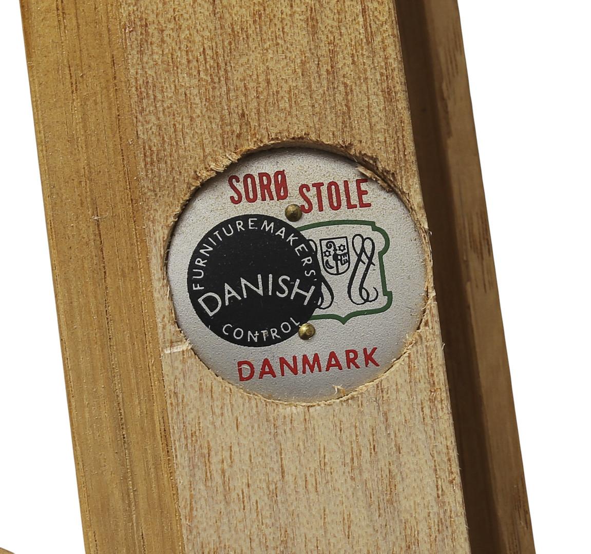 Table ronde palissandre par Henning Kjaernulf im Angebot 4