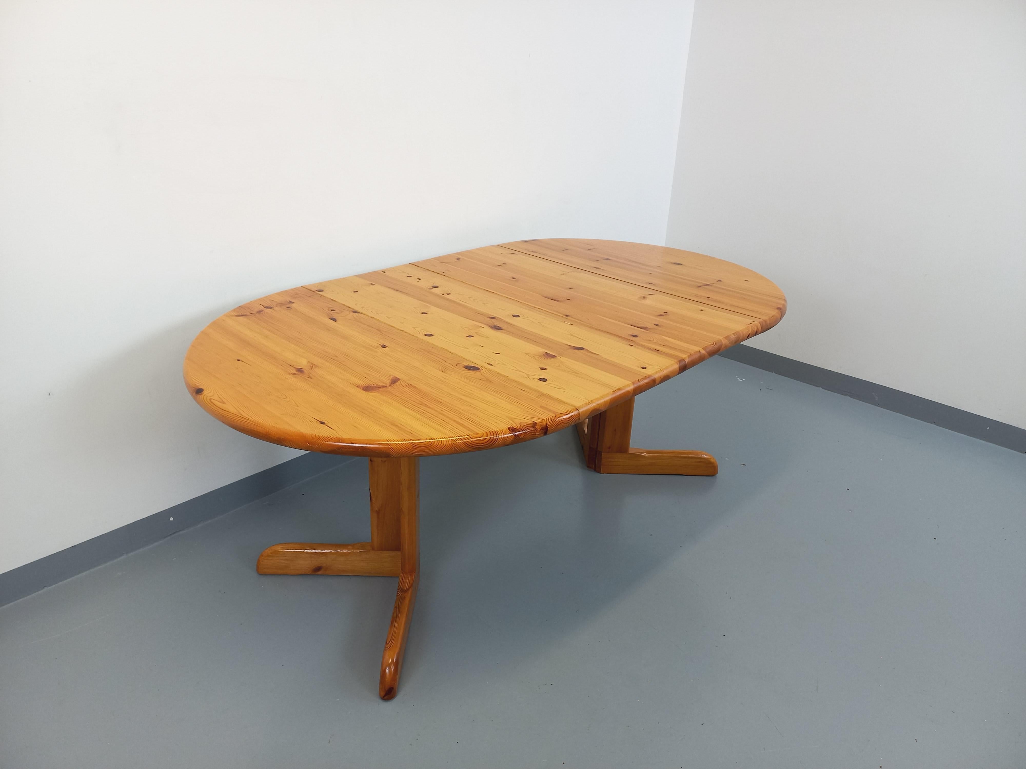 table ronde annees 70