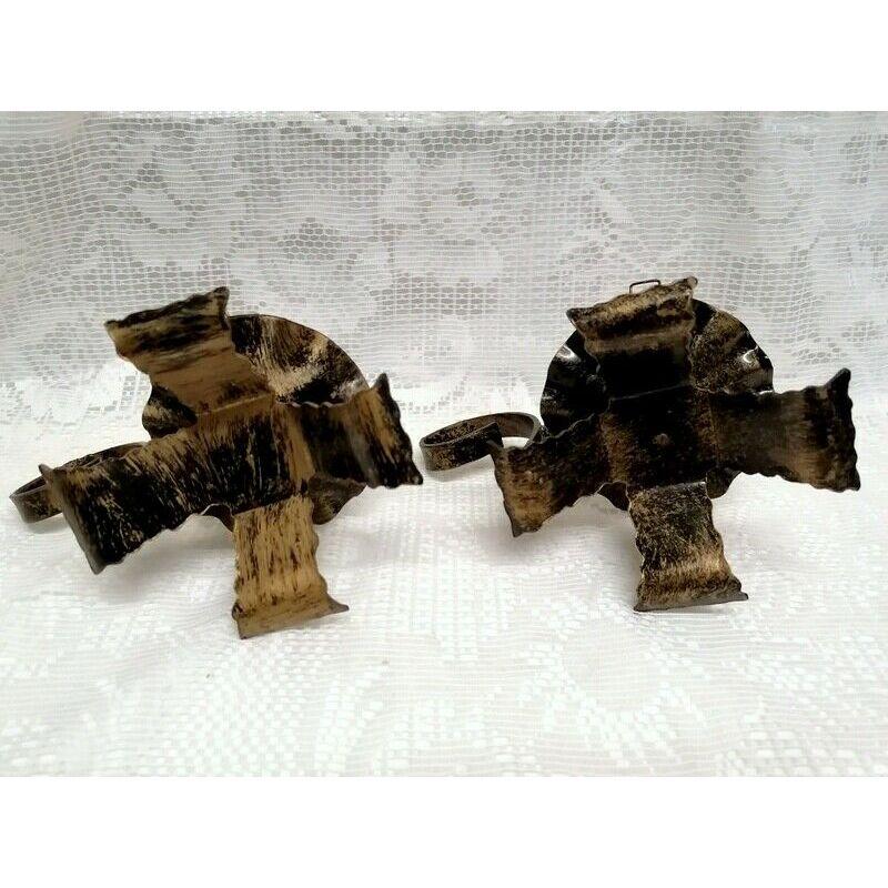 Table Rustic Pair of Candle Holder Cast Iron/Metal & Glass For Sale 5