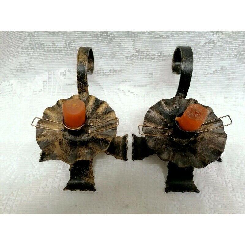 Table Rustic Pair of Candle Holder Cast Iron/Metal & Glass For Sale 4