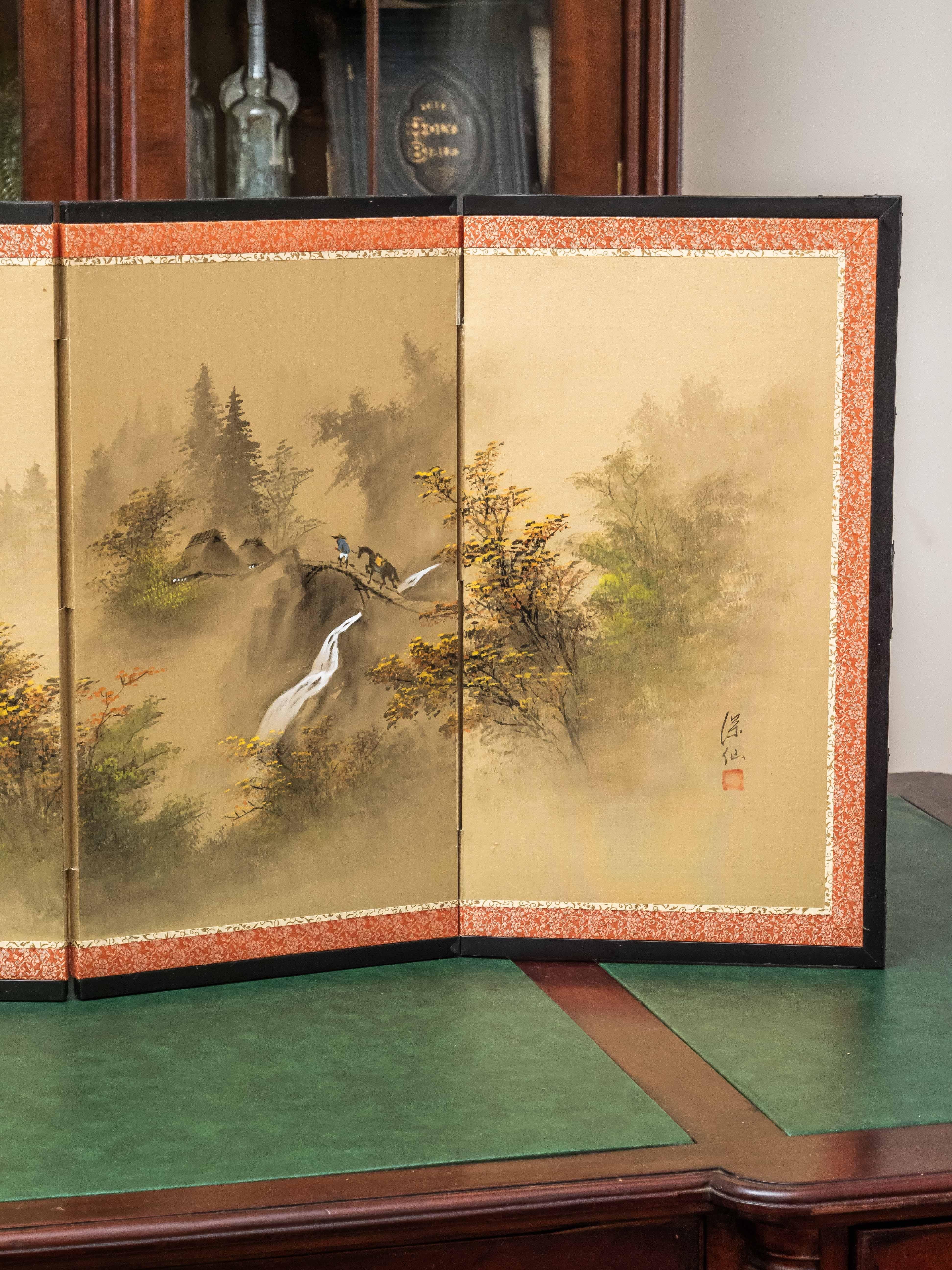 Chinese Export Table screen Chinese screen with painting on silk For Sale