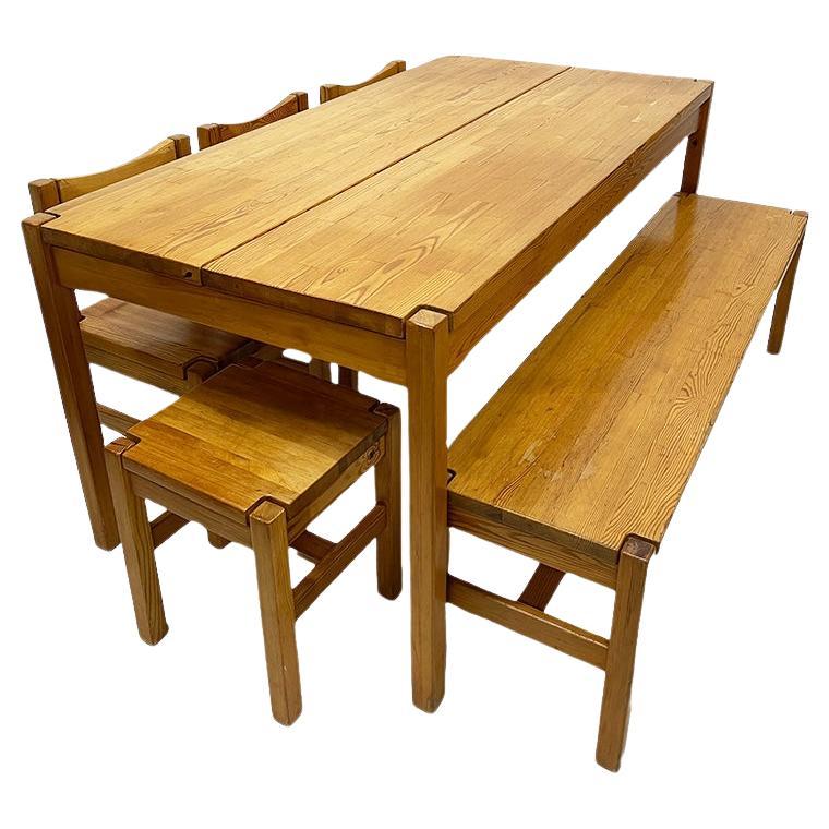 Table set designed by IIlmari Tapiovaara for Laukaan Puu, Finland 1960s For Sale