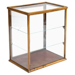 Table Showcase / Display Cabinet - In Pine. Original paint