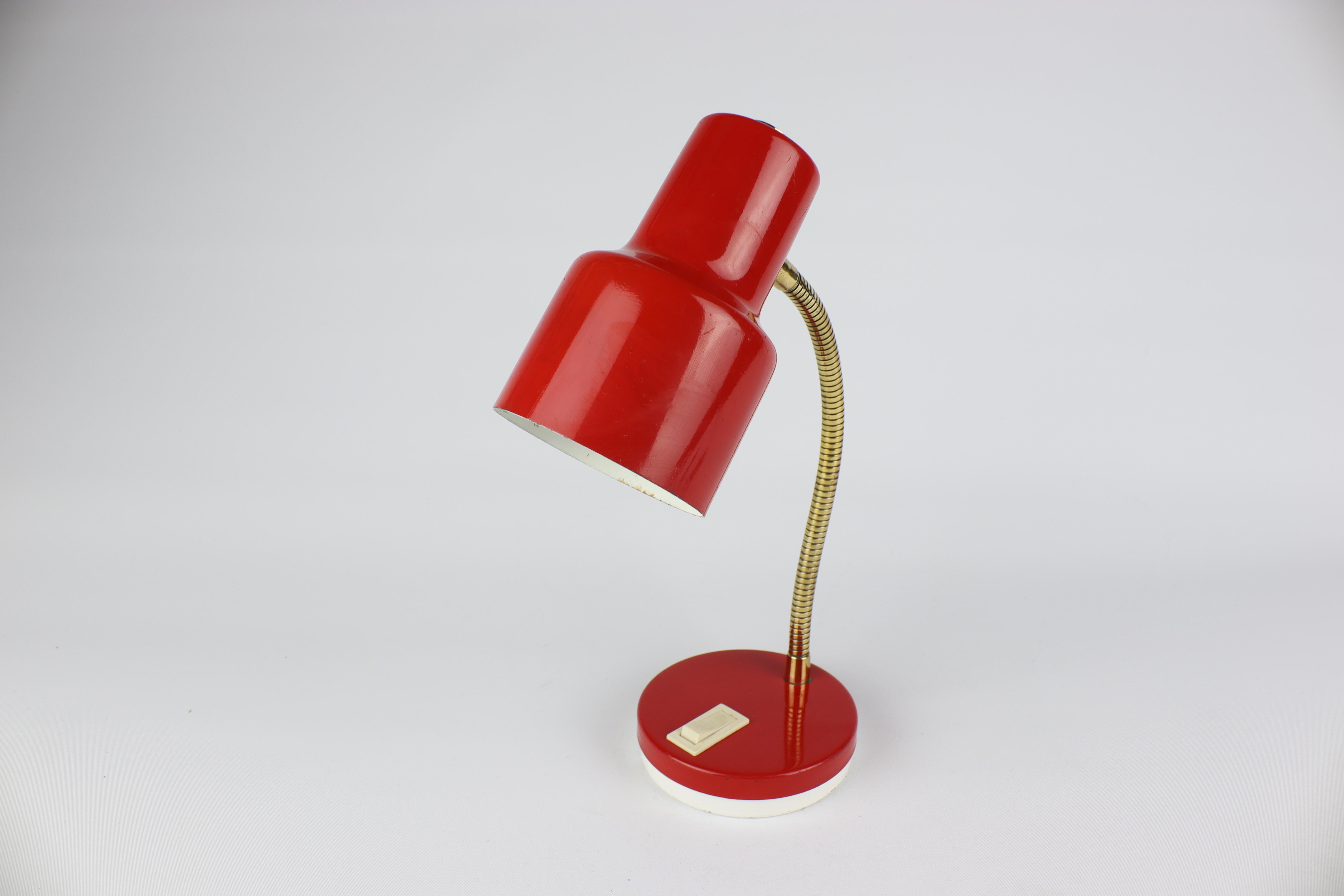 Table Small Red Retro Lamp 4