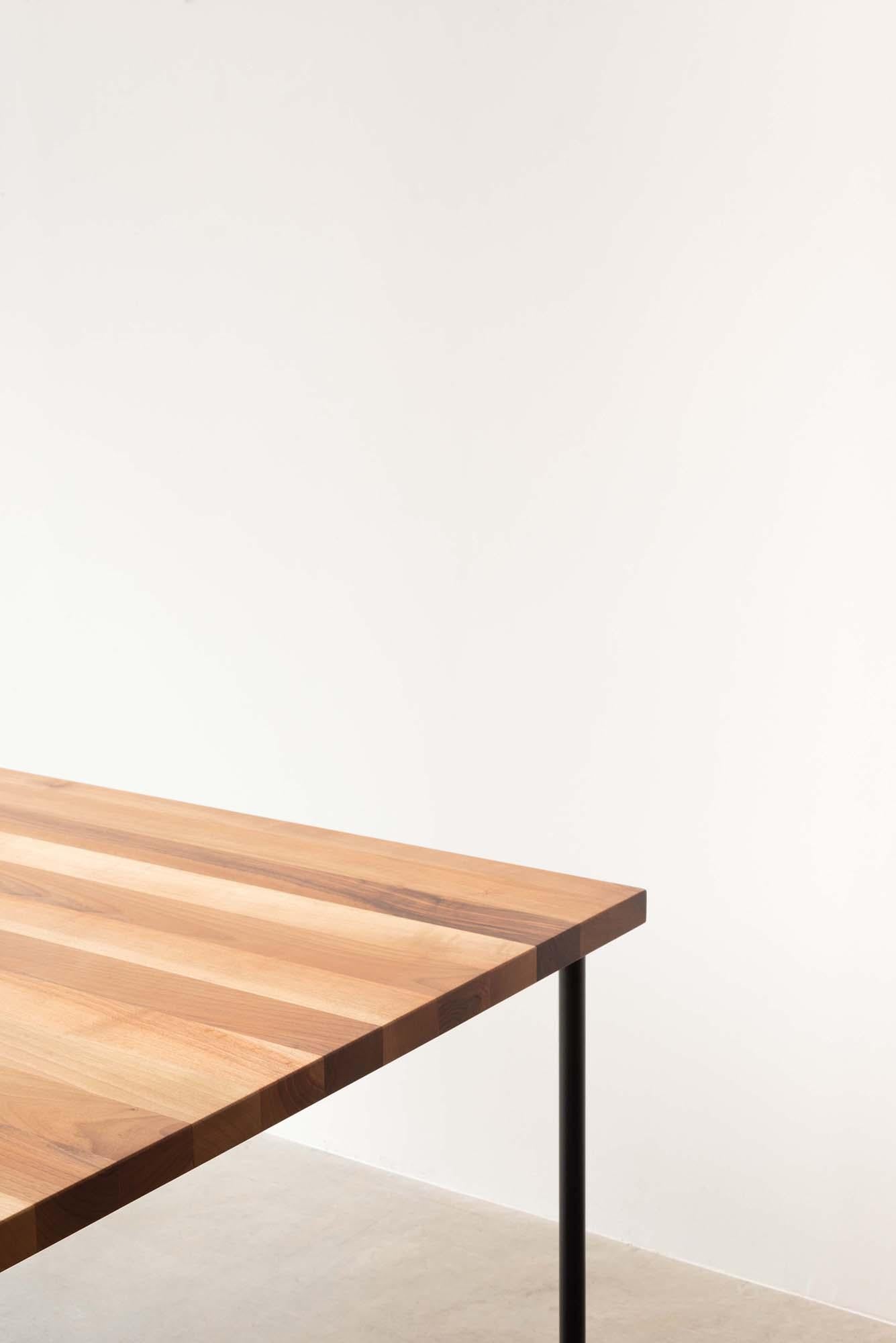 Modern Table Square - Tavolo Quadrato For Sale