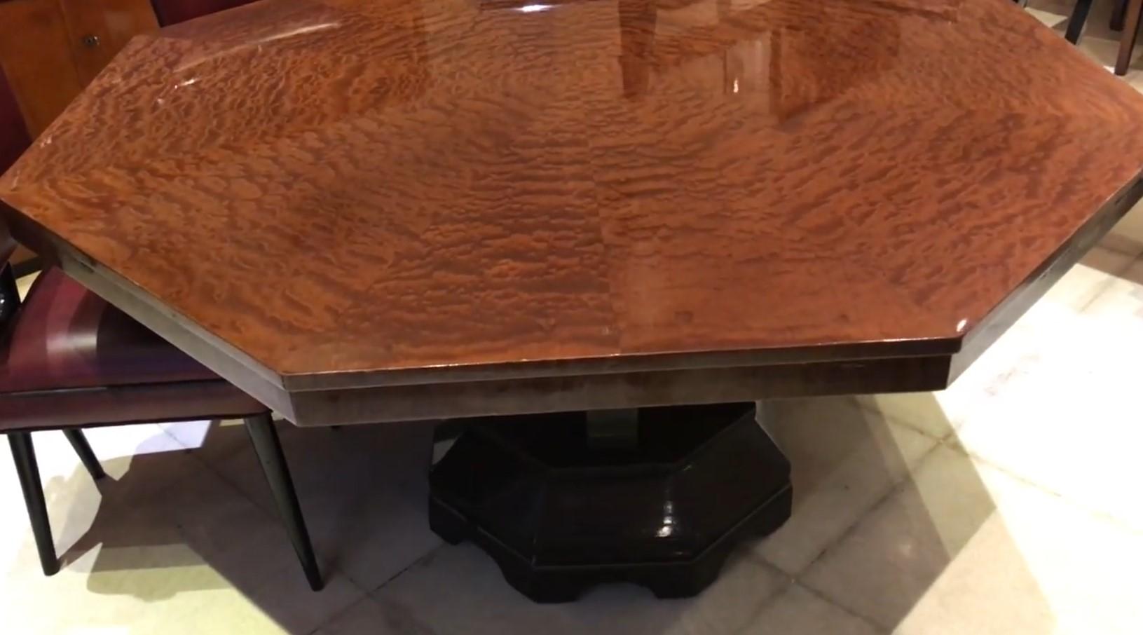 Art déco Table, Style, Art Déco, « 8 personnes », année 1920 en vente