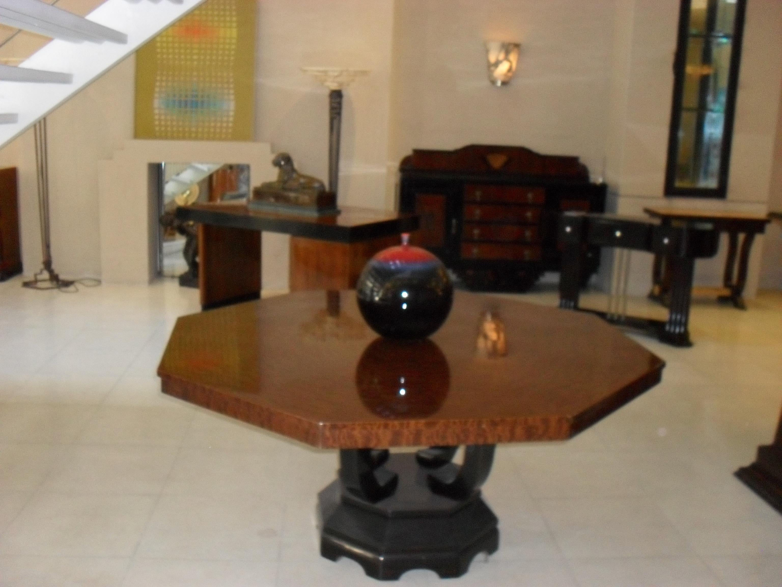 Table, Style, Art Déco, « 8 personnes », année 1920 en vente 1