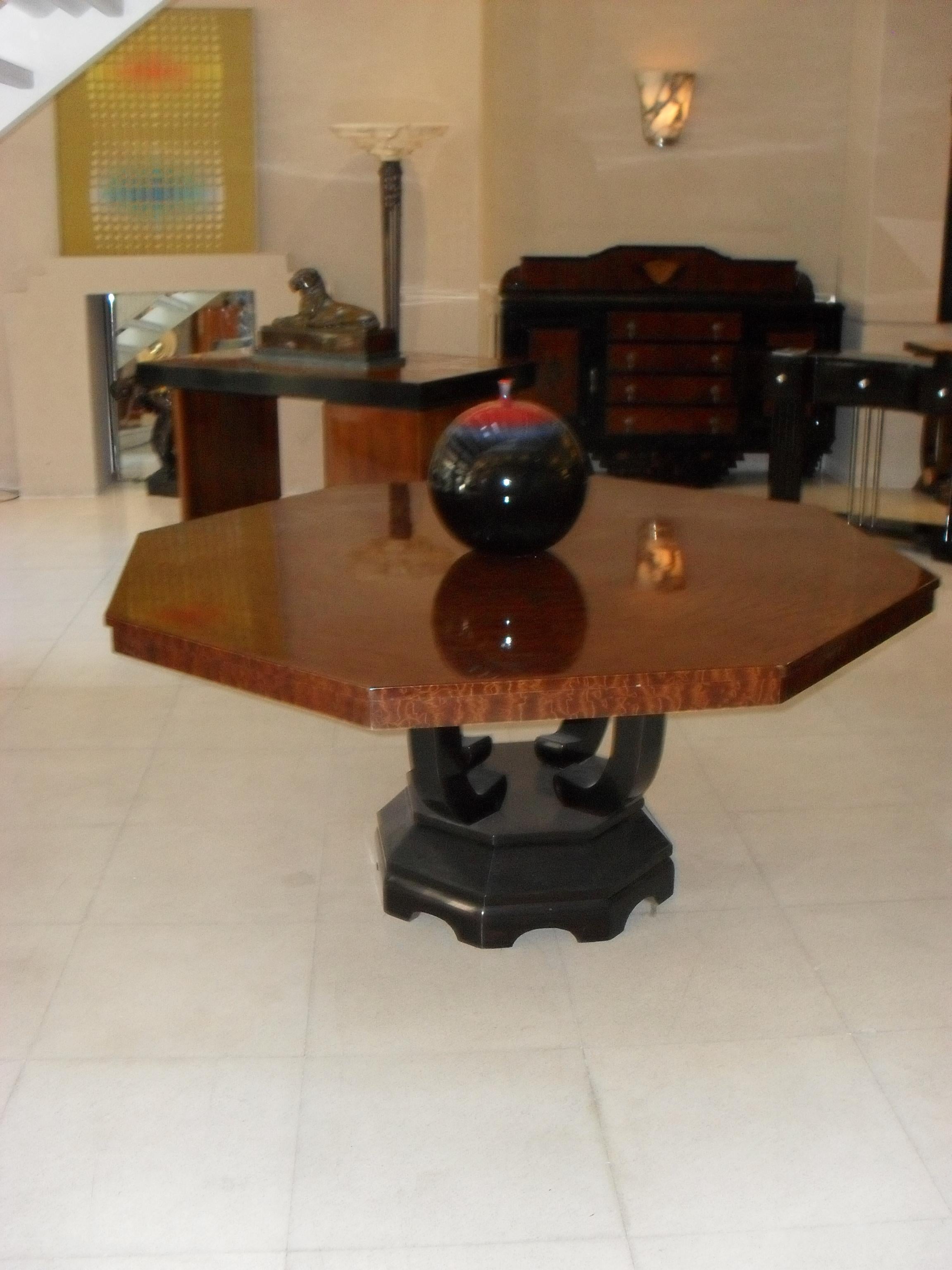Table, Style, Art Deco, '8 People', Year, 1920 For Sale 4