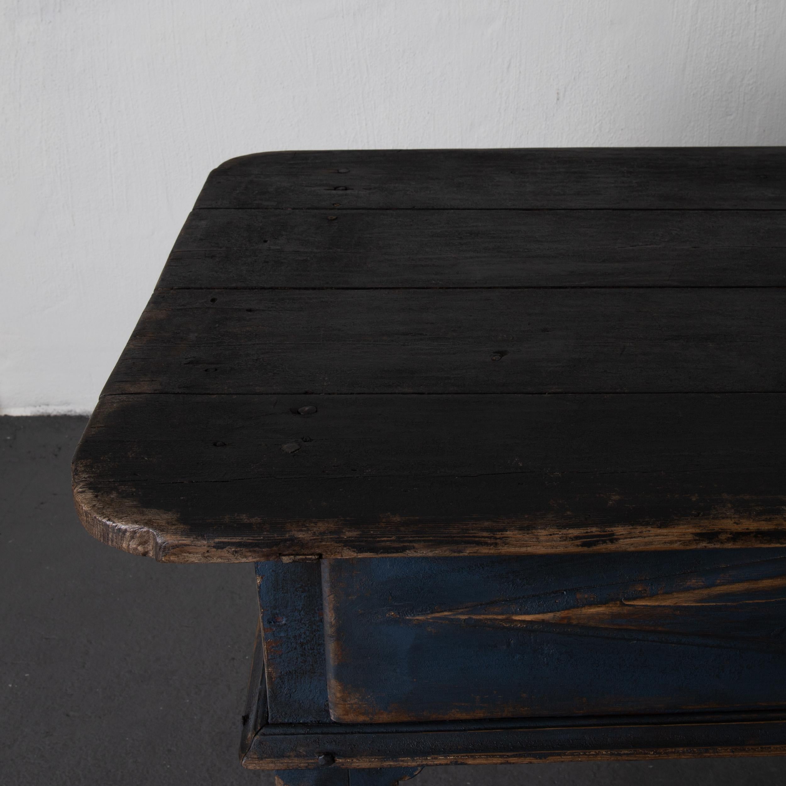 Table Swedish Black Blue, 19th Century, Sweden In Good Condition In New York, NY