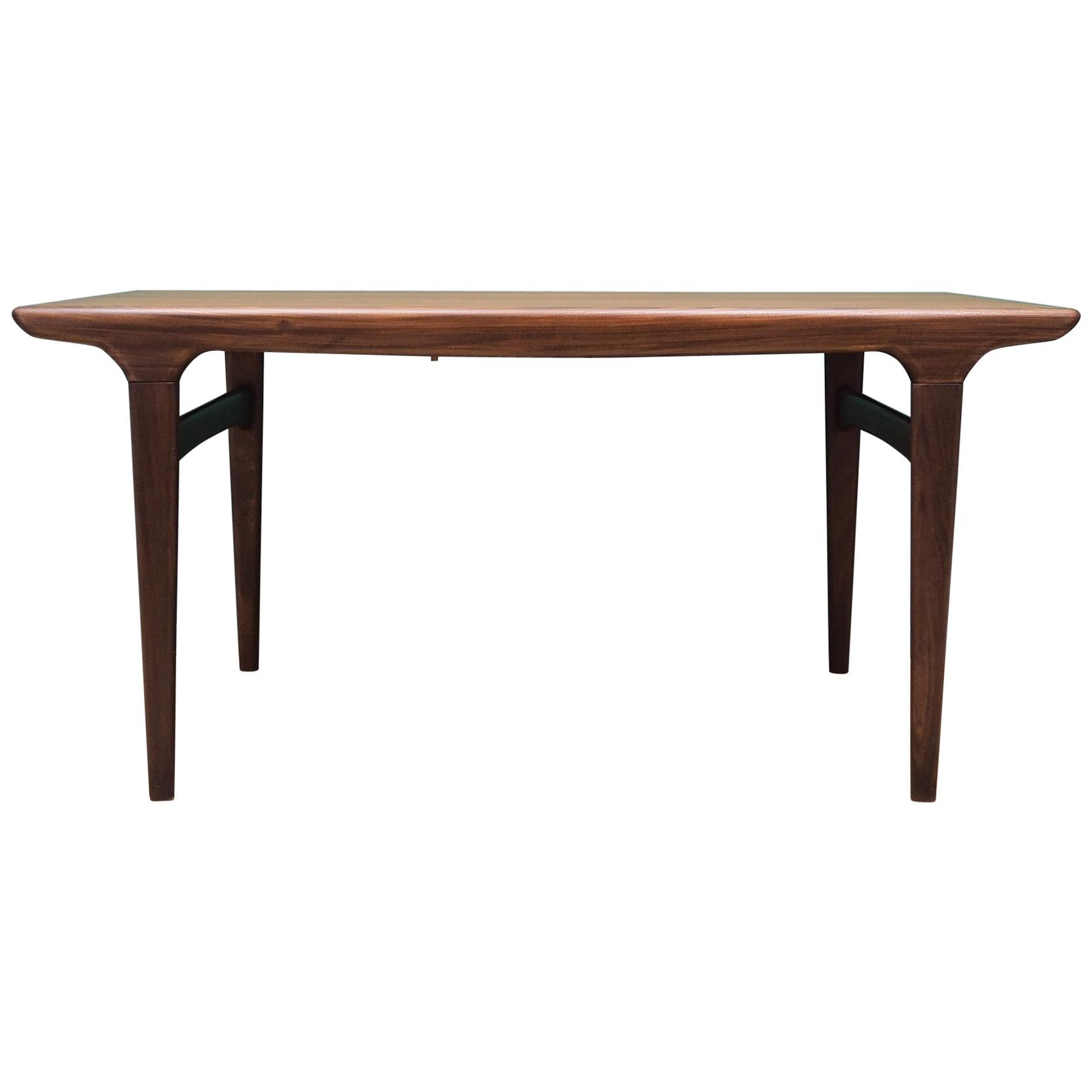 Table Teak, Danish Design, 1970s, Designer Johannes Andersen, Producer Uldum For Sale