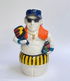 Tisch-Tennismann, im Sommer am Strand geht er zum Strand. Handgefertigt, ohne Schimmel. Italien