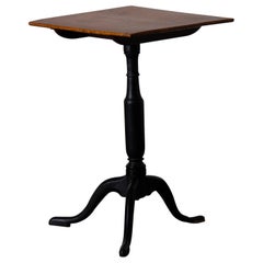 Table Tilt-Top Sweden Alder Root, 18th Century, Sweden