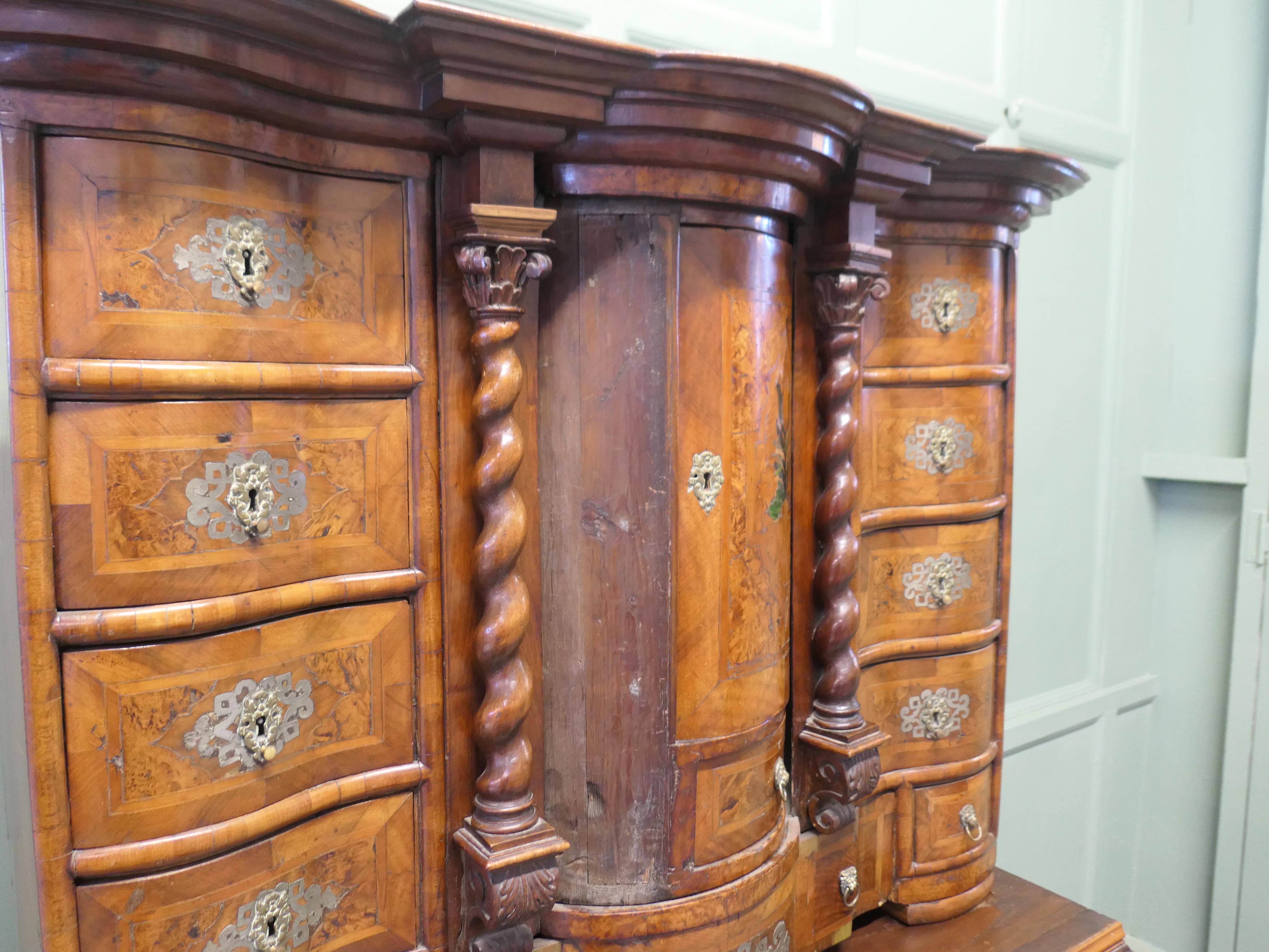Table Top Escritoire with Revolving Tabernacle In Good Condition For Sale In Godshill, Isle of Wight