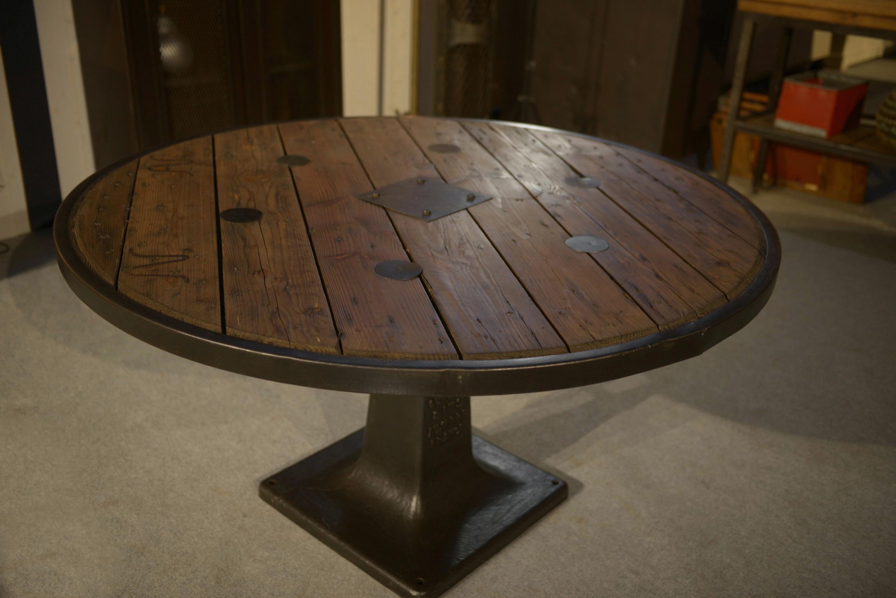 Table touret industriel XIXème in vendita 2