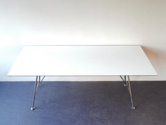 Tisch Unistandard von Atelier Alinea:: Schweiz
