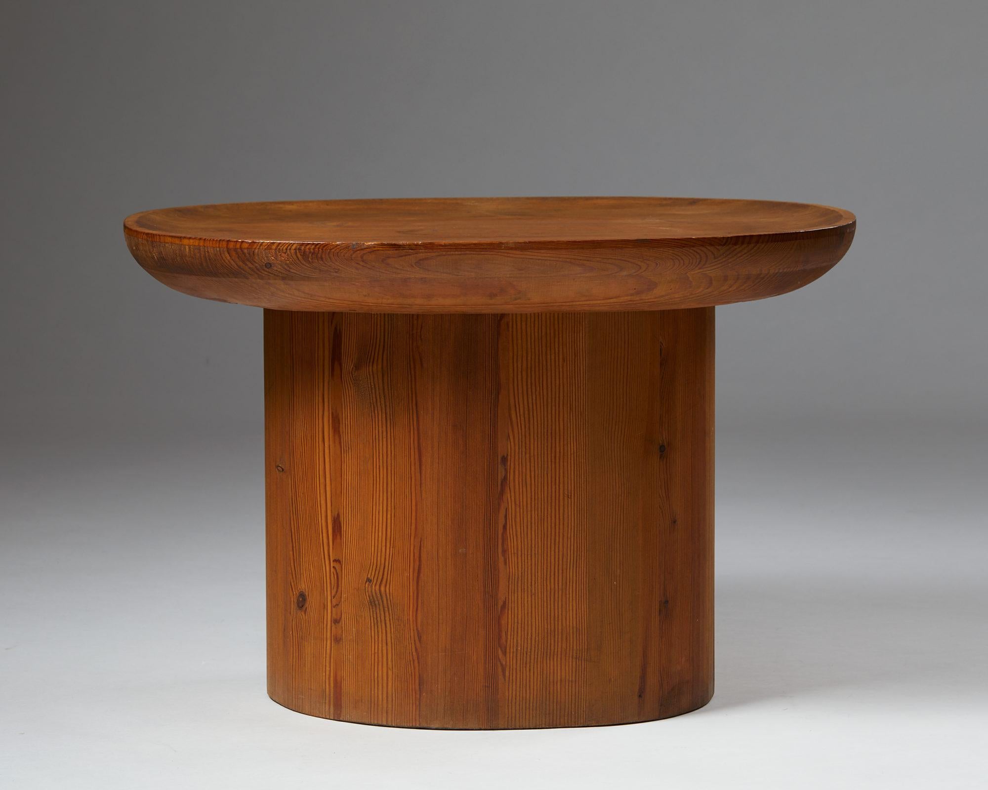 uto table
