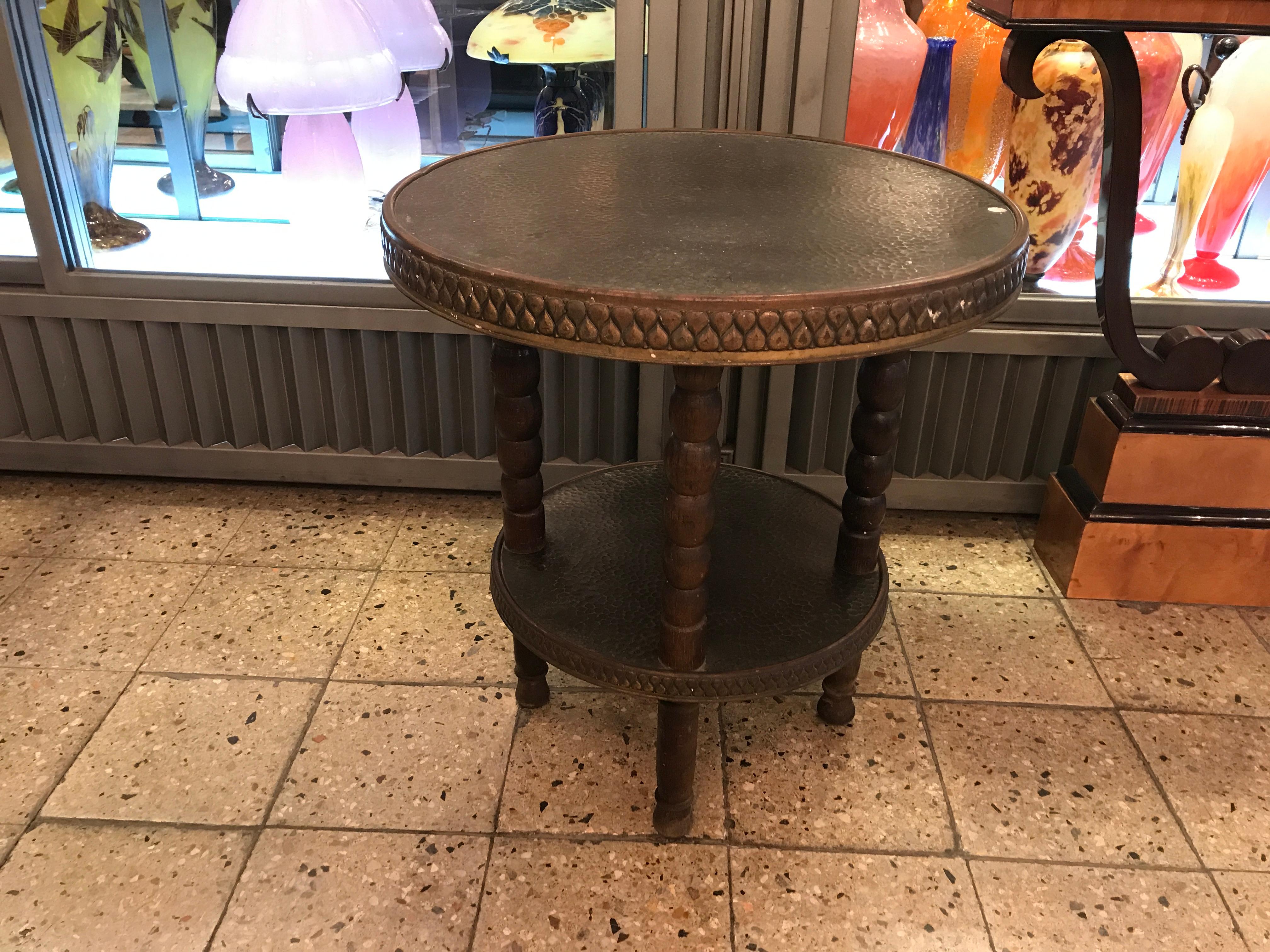Table vienna Secession

Material: wood and bronze
Style: Vienna Secession
Country: Vienna
We have specialized in the sale of Art Deco and Art Nouveau and Vintage styles since 1982. If you have any questions we are at your disposal.
Pushing the