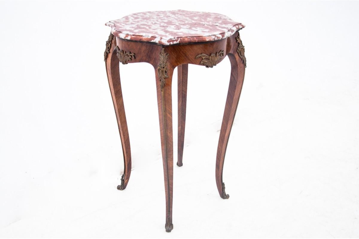 Table à plateau de marbre, France, vers 1880. en vente