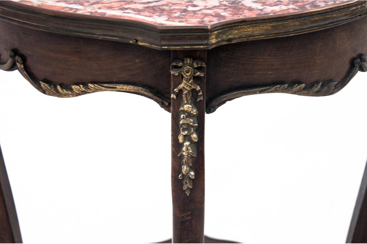 Table with a marble top, France, around 1910. For Sale 1