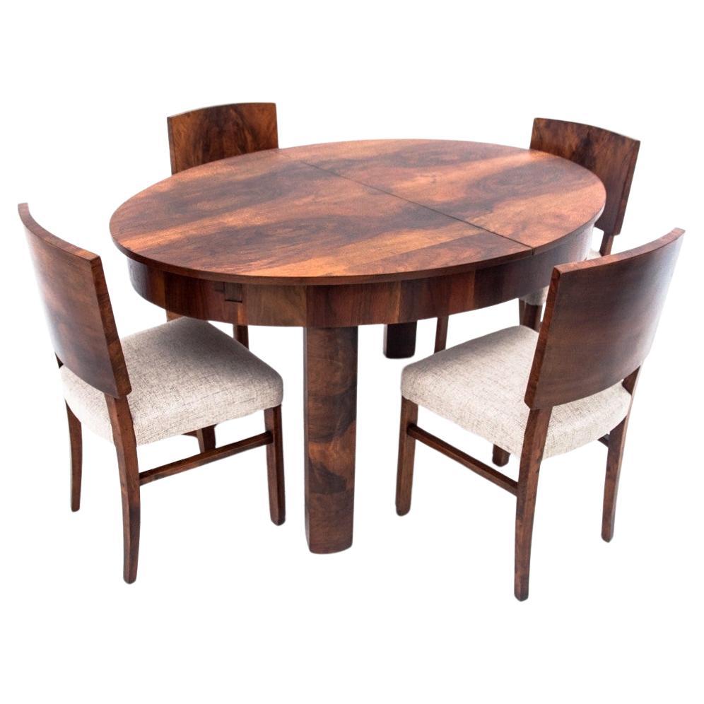 Table with chairs in Art Deco style, Poland, 1950s. After renovation. For Sale
