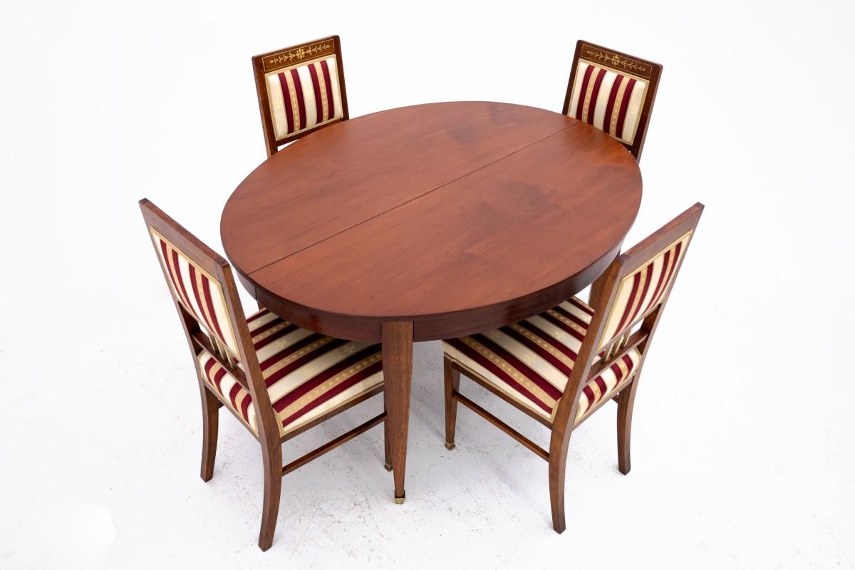 French Table with chairs in Empire style, France. For Sale