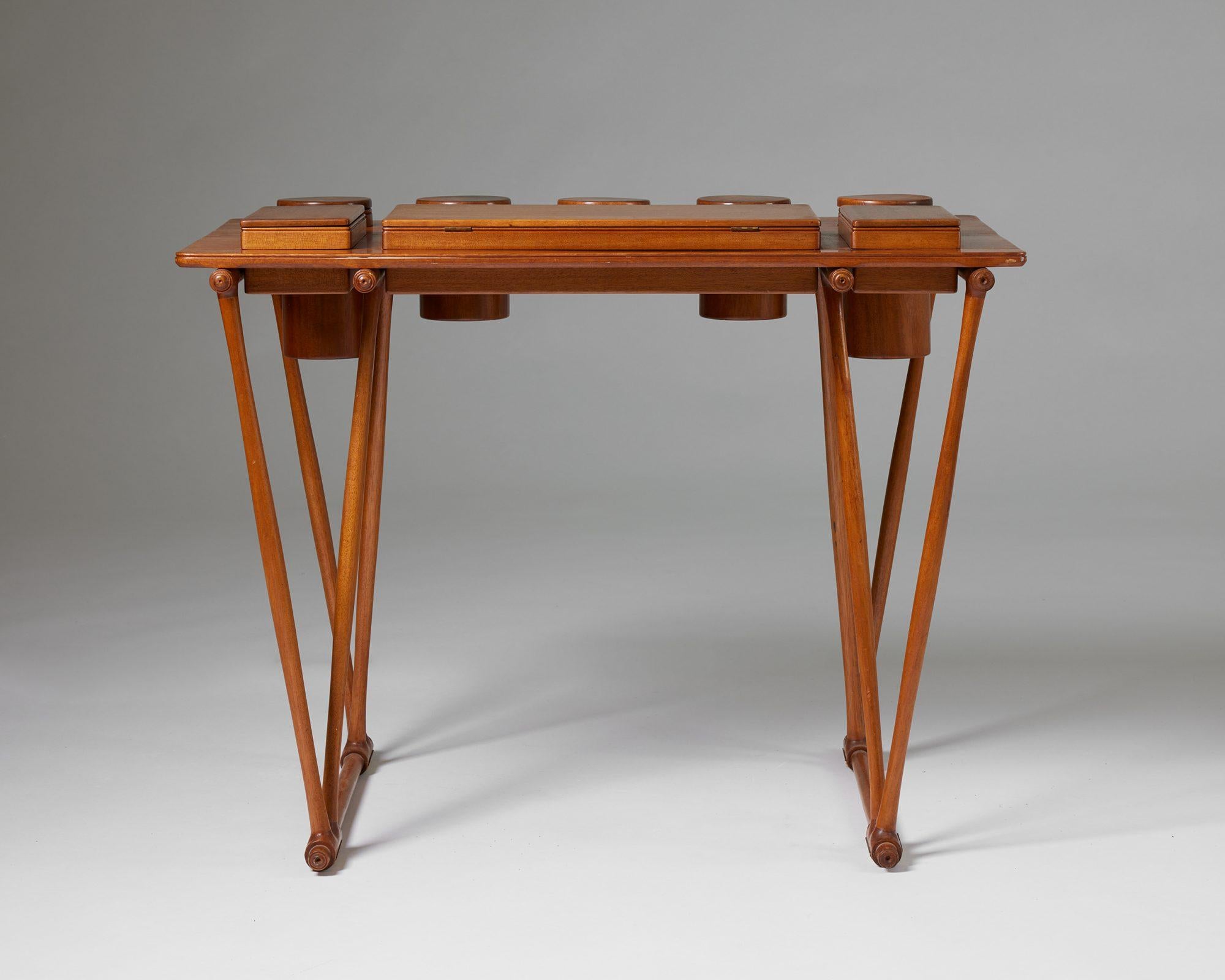 Table with compartments designed by Brockmann Petersen for Louis G Thiersen In Good Condition In Stockholm, SE