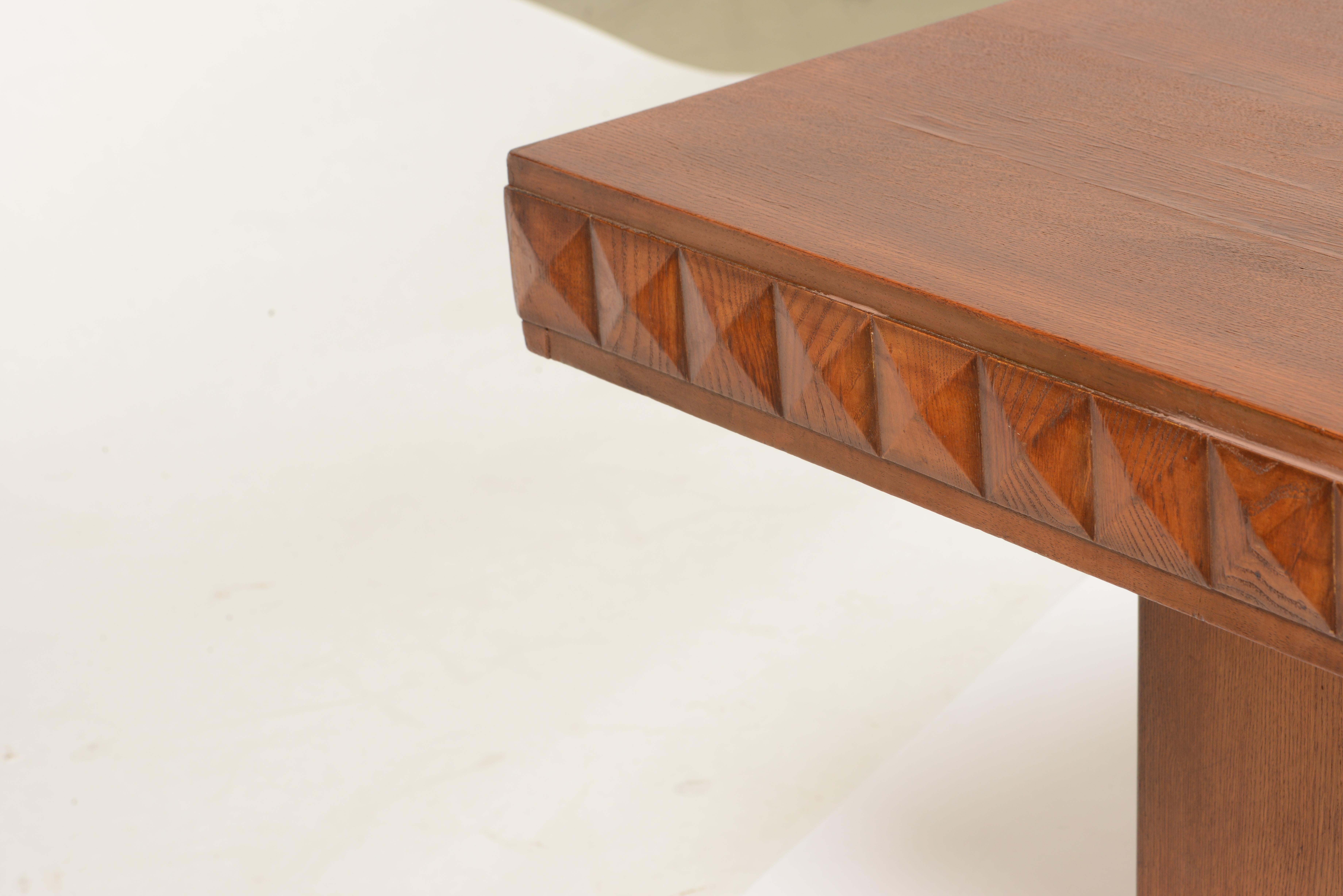 Table with Faceted Edge Motif and Fluted Panel Legs, Italy, 1940's For Sale 3