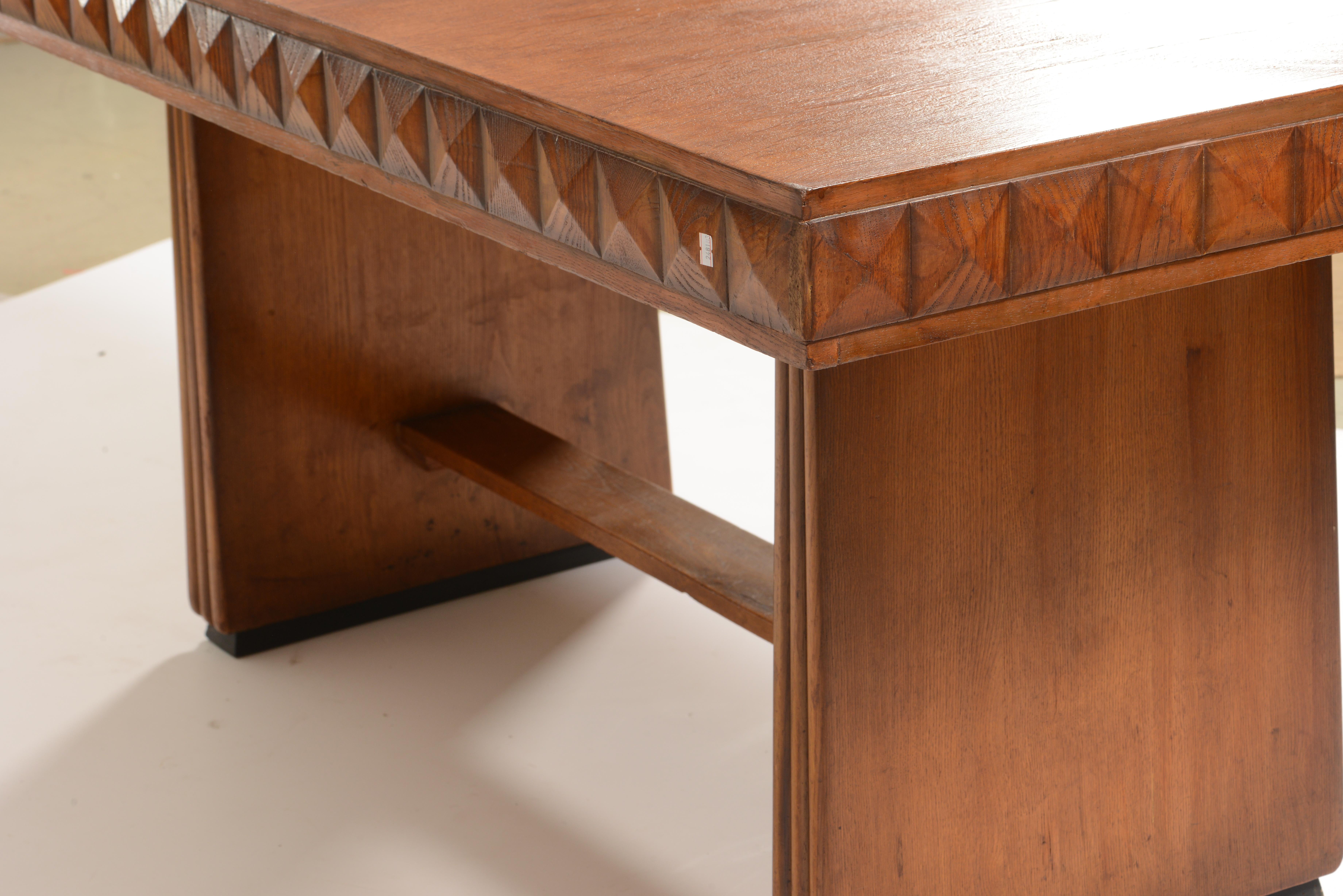 Table with Faceted Edge Motif and Fluted Panel Legs, Italy, 1940's For Sale 4