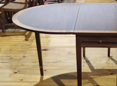 Table with flaps