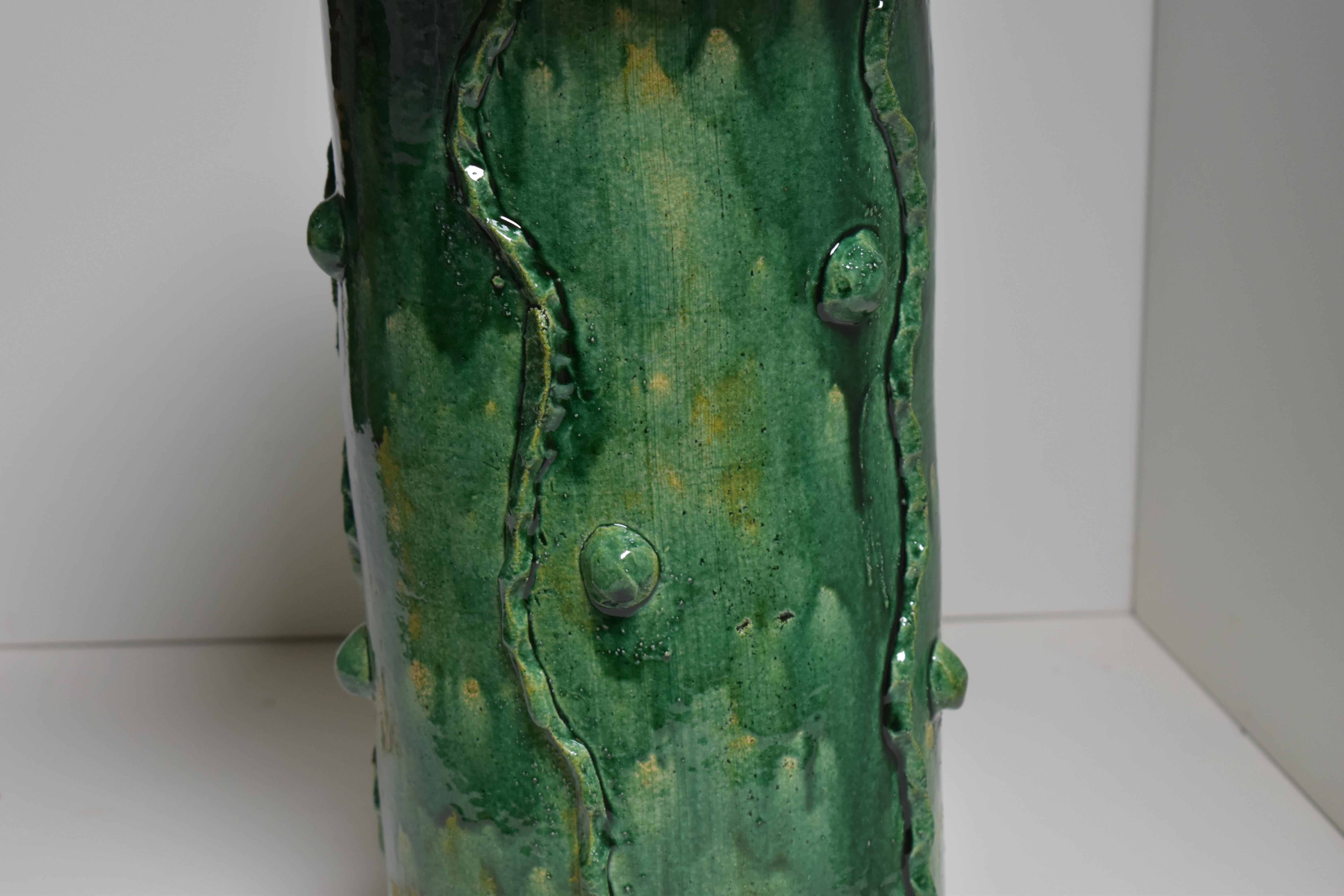 Table with Green Glaze and Relief Decoration In New Condition For Sale In Philadelphia, PA