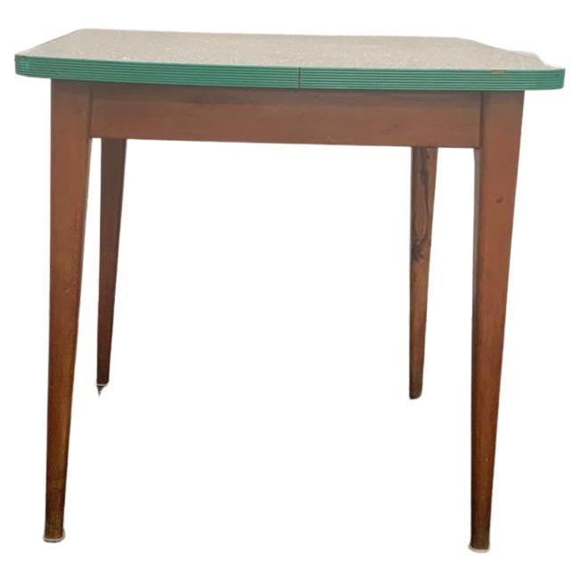 Table avec plateau en stratifié mosaïque vert, années 1950 en vente
