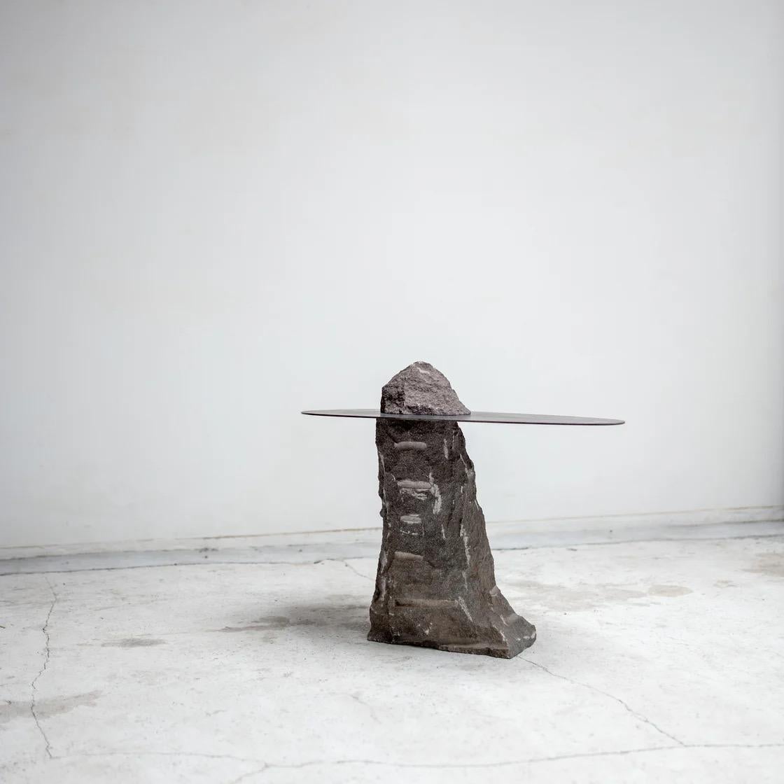 Table with Iron Top and Antique Stone, Japan, Wabi-Sabi Japonés en venta