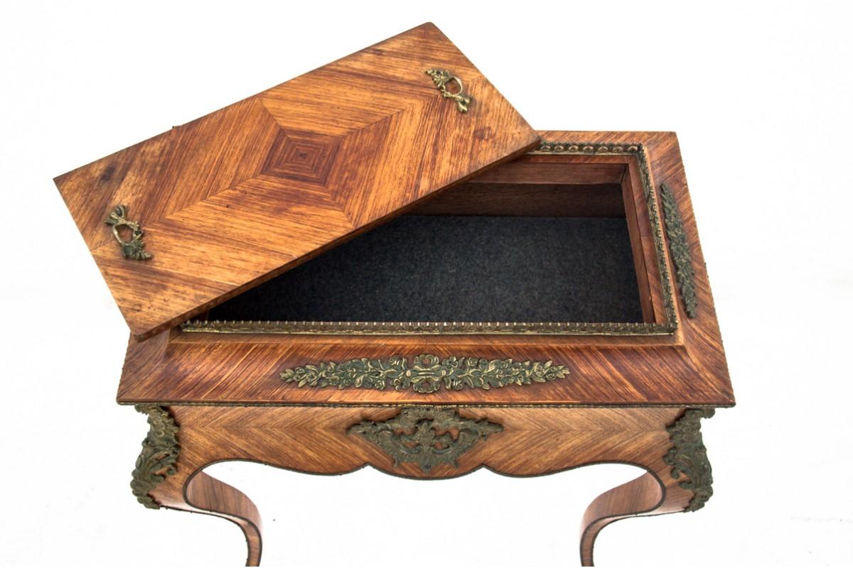 Table with Jewelery Storage, France, 1900 In Good Condition In Chorzów, PL