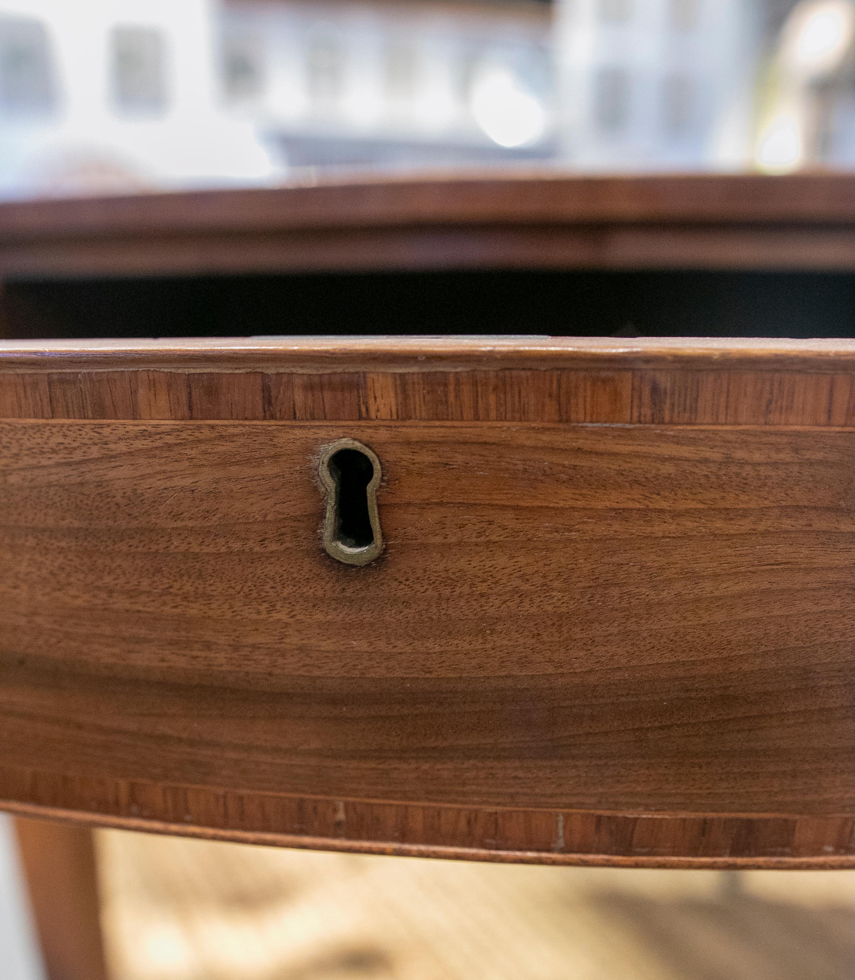 English Table with Wings and Drawers on the Sides with Folding Laterales and Handles