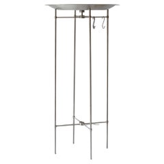 Table without qualities - Plynth