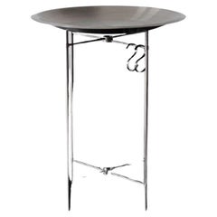 Table Without Qualities - Sidetable