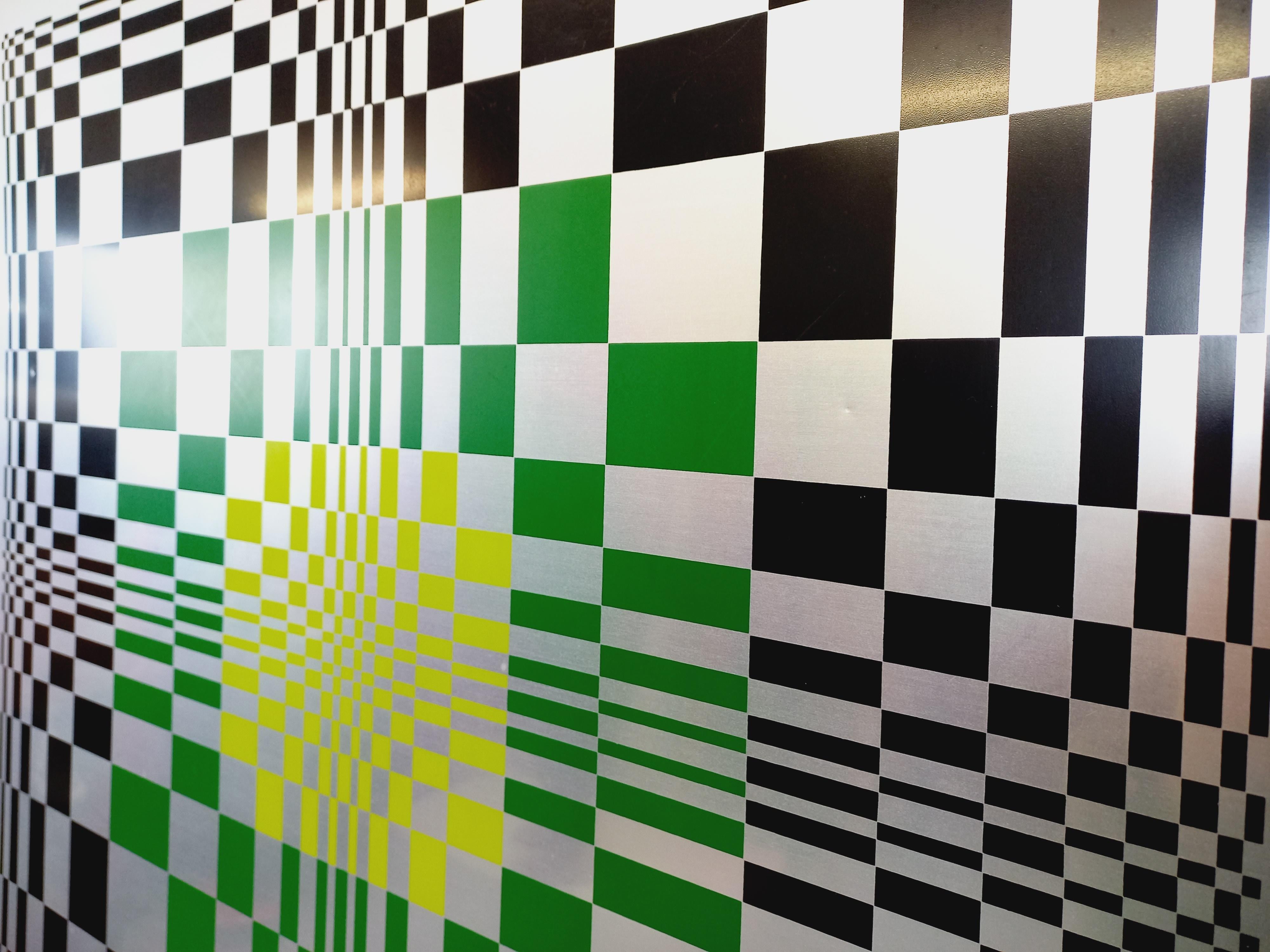 Tableau type sérigraphie en damier cinétique sur aluminium, design abstrait in vendita 1