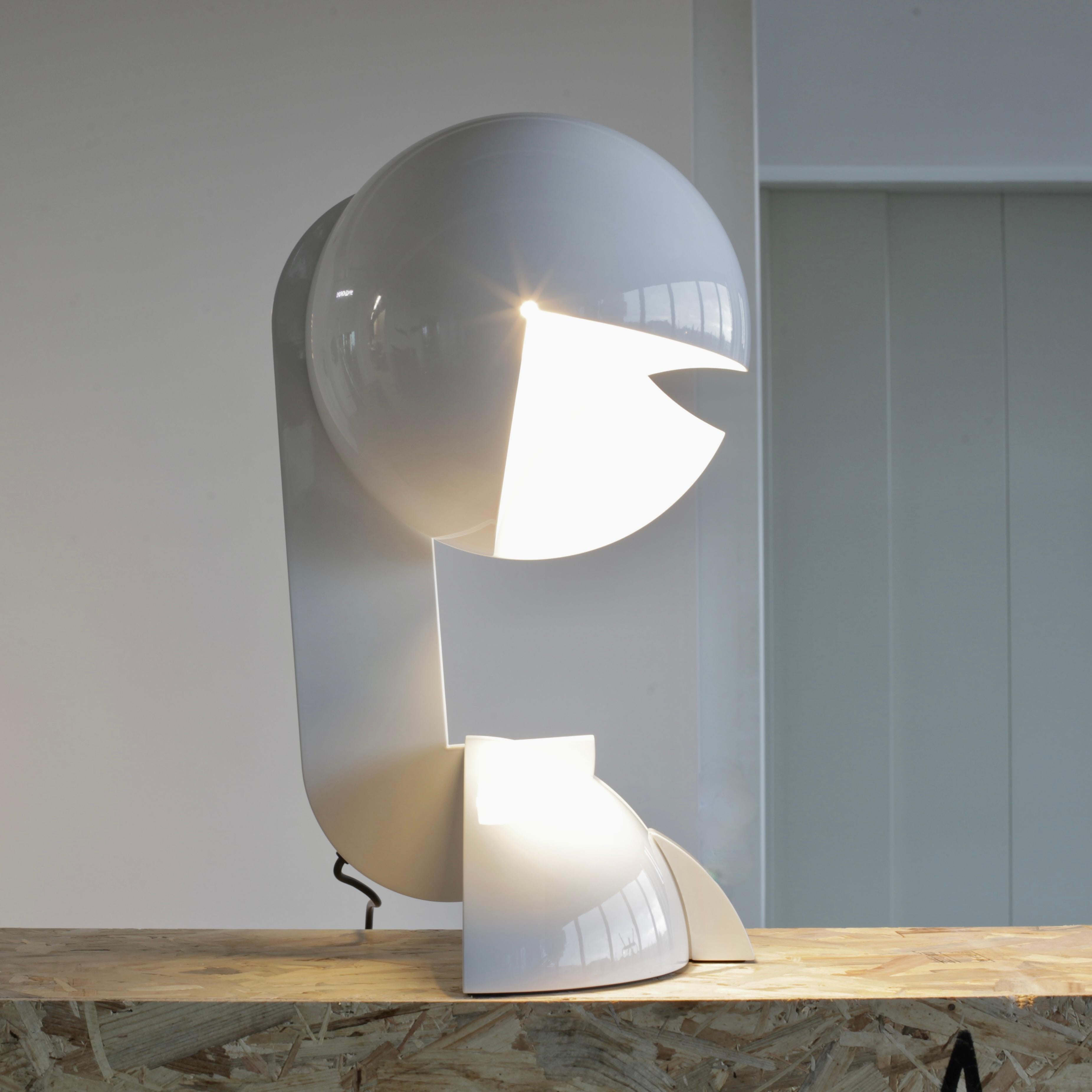 Tablel Lamp 'RUSPA' by Gae AULENTI For Sale 1