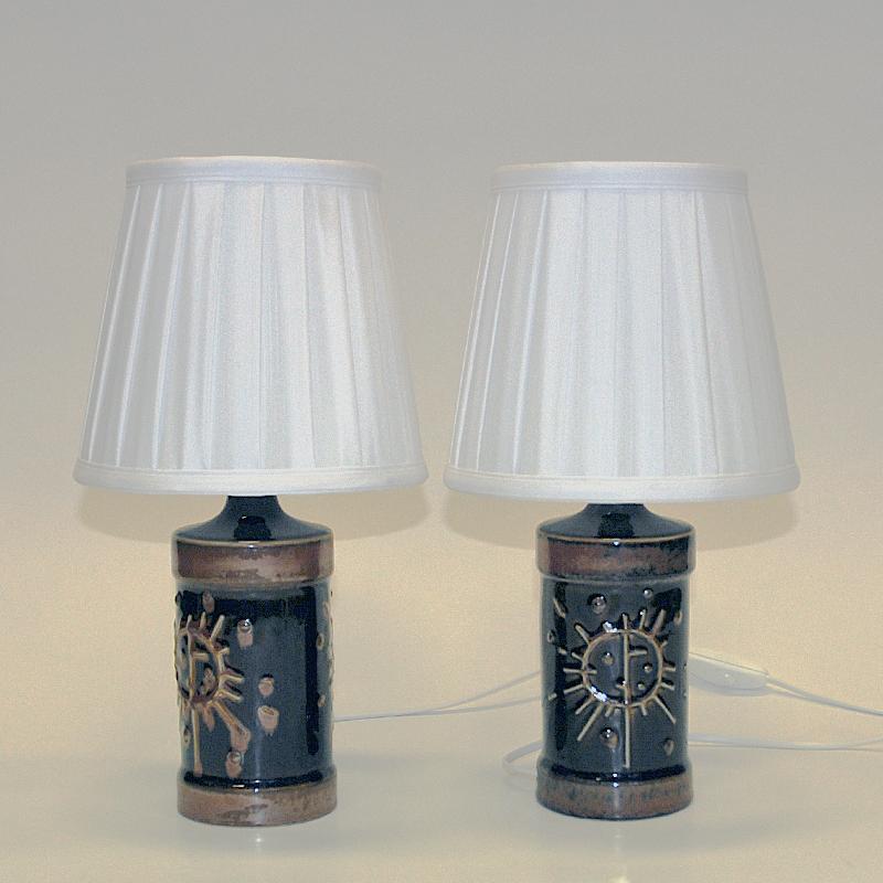 Mid-20th Century Tablelamp pair Fibula in glazed ceramic by Carl Harry Stålhane, Sweden 1960s