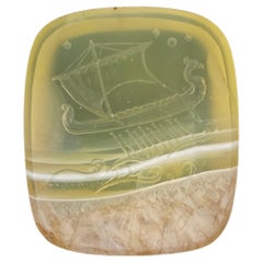 En forme de tablette sculptée à la main, agate citronnée, ancienne voile de galet