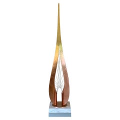 Vintage Tabletop sculpture in semi-polished copper inspired by the forms of Naum Gabo