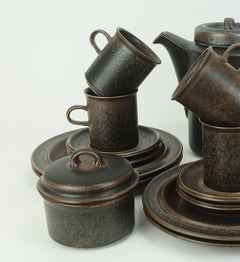 TABLEWARE for 6 persons arabia ruska ulla procope 1960s