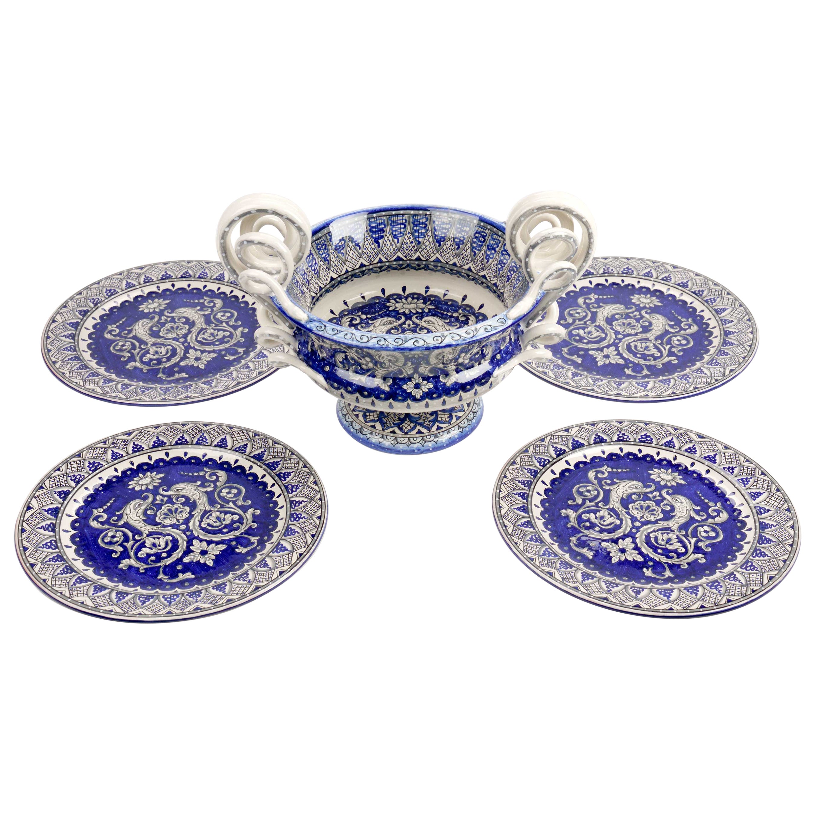 Ensemble de vaisselle en céramique, bol de service de centre de table, assiettes de présentation, majolique bleue en vente