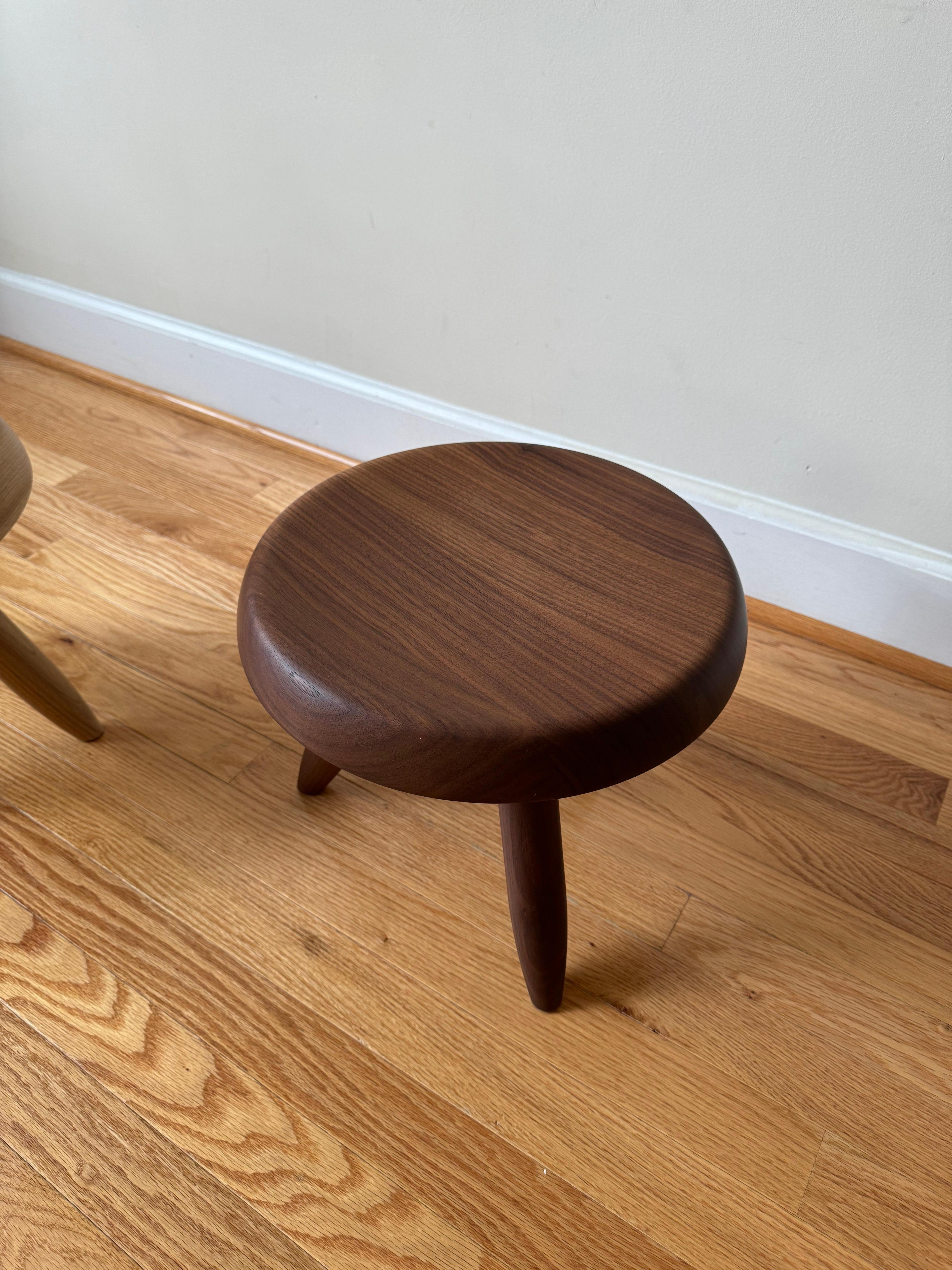 Tabouret Berger (Berger Stool) by Charlotte Perriand for Cassina In Excellent Condition For Sale In Centreville, VA